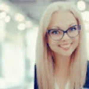 Meet your Posher, Casey